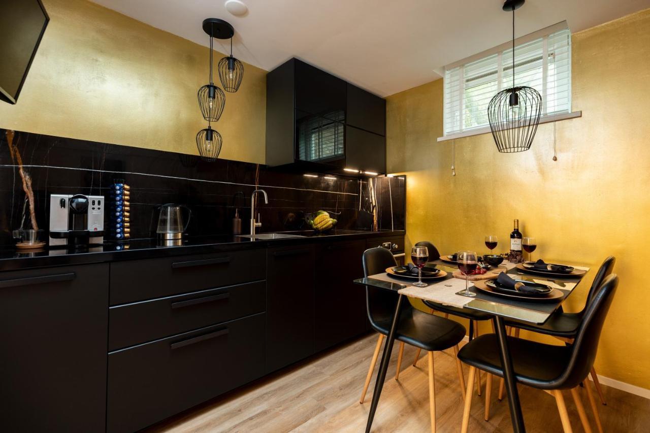 Scheveningen Loft Golden Rays New Family 180b Apartment